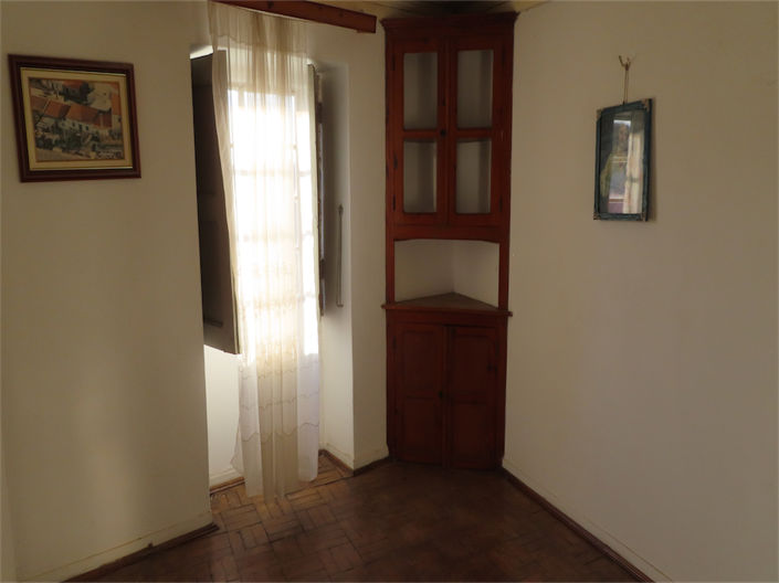 Image No.13-4 Bed Property for sale