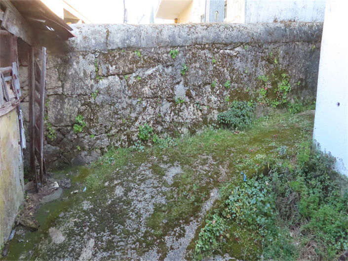 Image No.31-4 Bed Property for sale