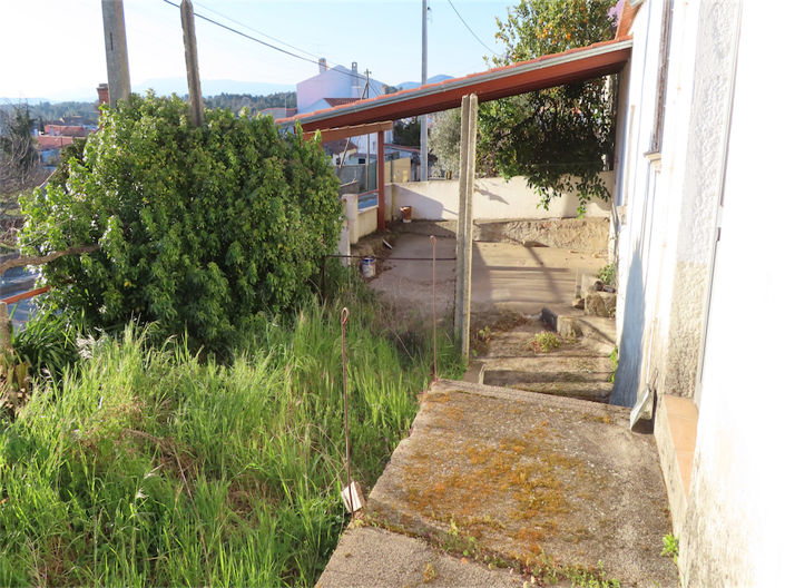 Image No.8-4 Bed Property for sale