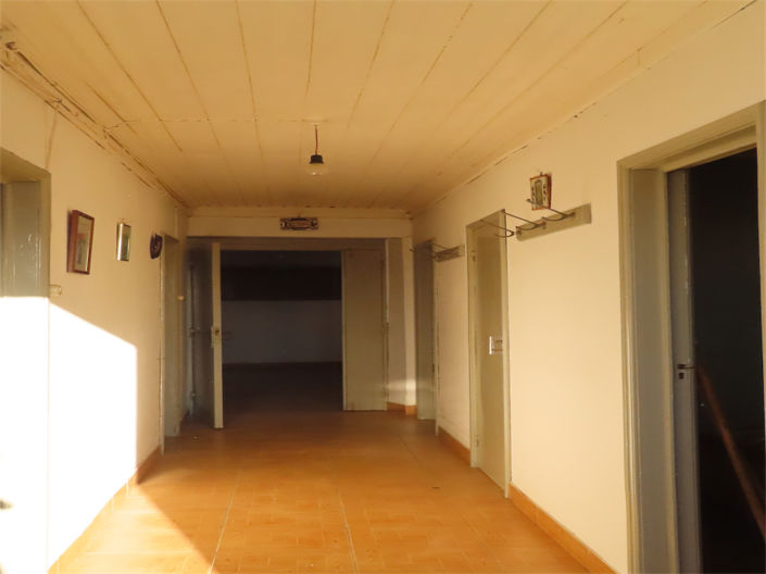 Image No.9-4 Bed Property for sale