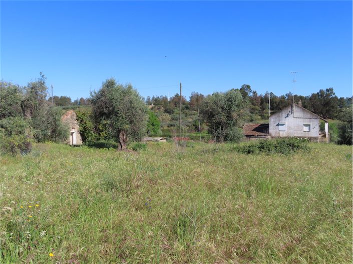 Image No.11-2 Bed Property for sale