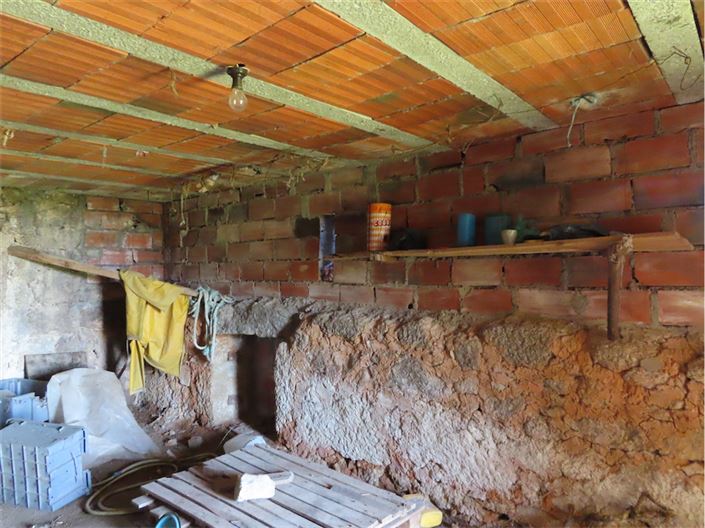 Image No.29-2 Bed Property for sale