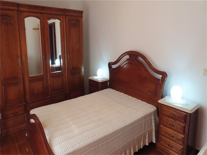 Image No.25-3 Bed Property for sale