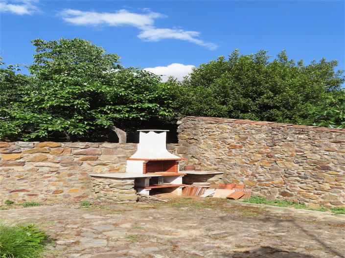 Image No.4-3 Bed Property for sale