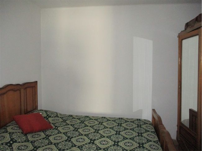 Image No.19-3 Bed Property for sale