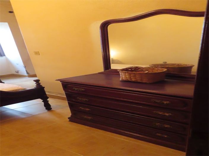 Image No.3-2 Bed Property for sale