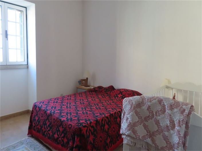 Image No.21-3 Bed Property for sale