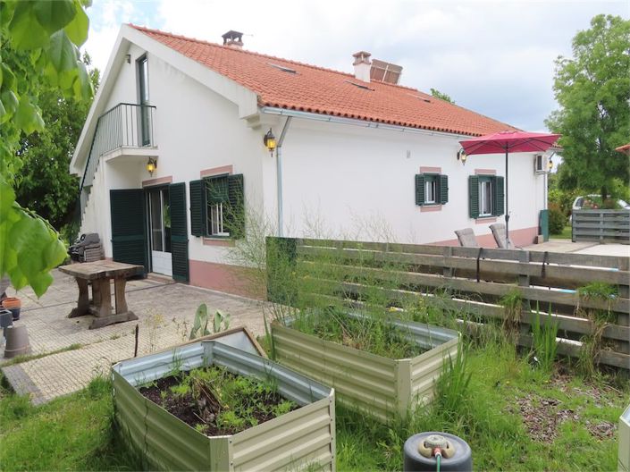 Image No.22-5 Bed Property for sale