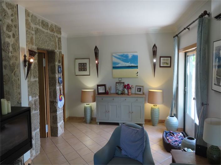 Image No.5-5 Bed Property for sale