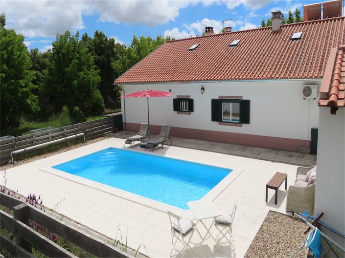 Image No.50-5 Bed Property for sale