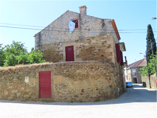 Image No.18-3 Bed Property for sale