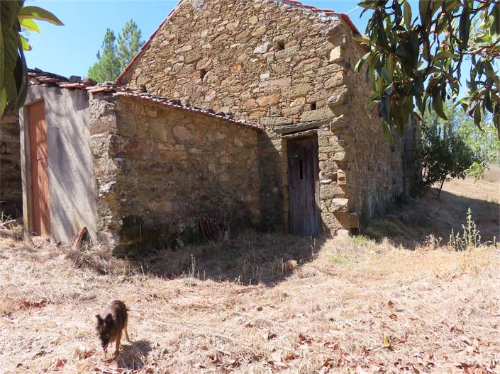 Image No.18-3 Bed Property for sale