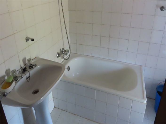 Image No.20-3 Bed Property for sale