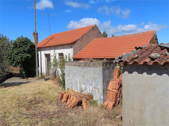 Image No.47-3 Bed Property for sale