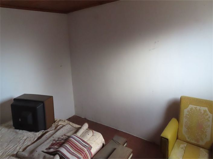 Image No.17-3 Bed Property for sale