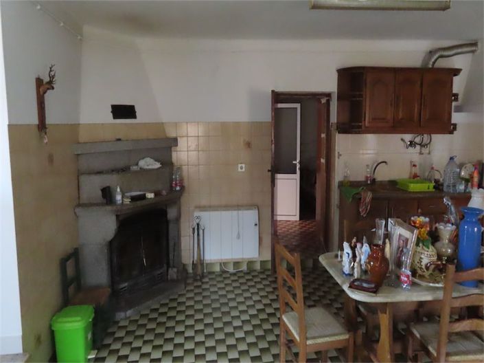 Image No.20-4 Bed Property for sale