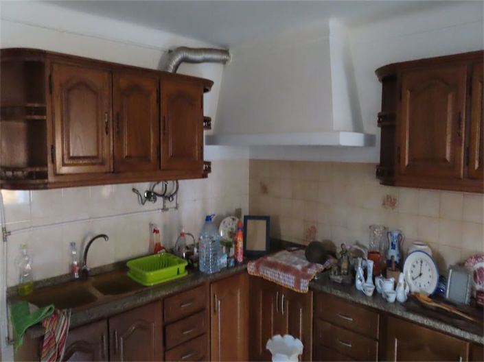 Image No.21-4 Bed Property for sale