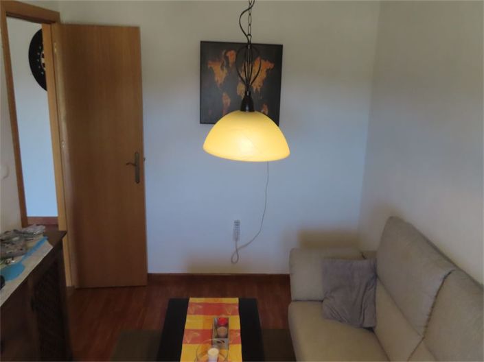 Image No.12-3 Bed Property for sale