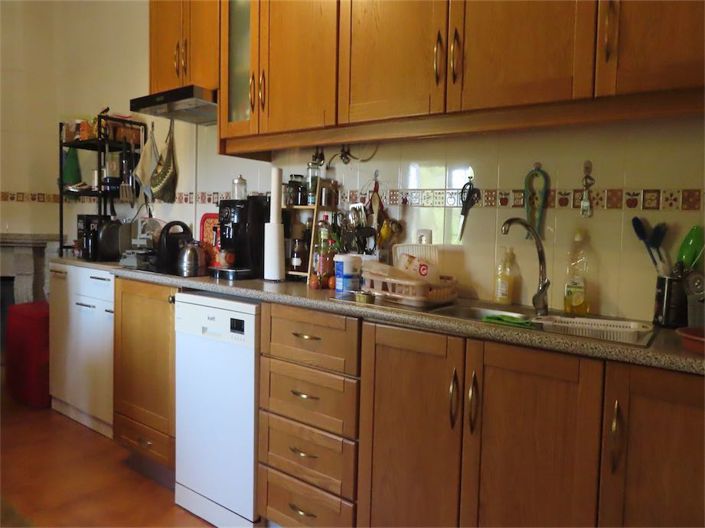 Image No.13-3 Bed Property for sale