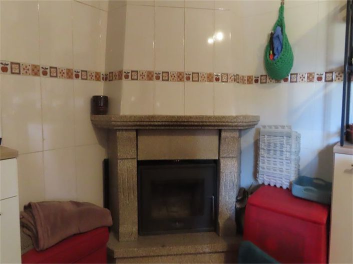 Image No.15-3 Bed Property for sale