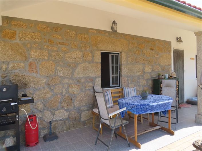 Image No.24-3 Bed Property for sale