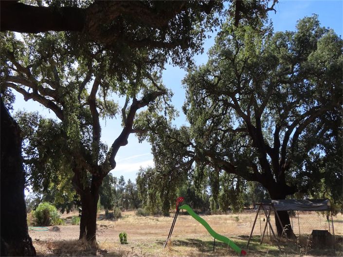 Image No.35-3 Bed Property for sale