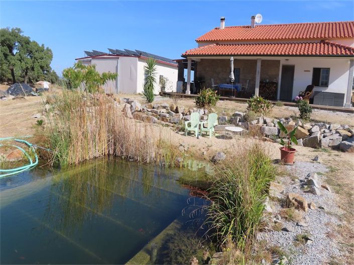 Image No.45-3 Bed Property for sale