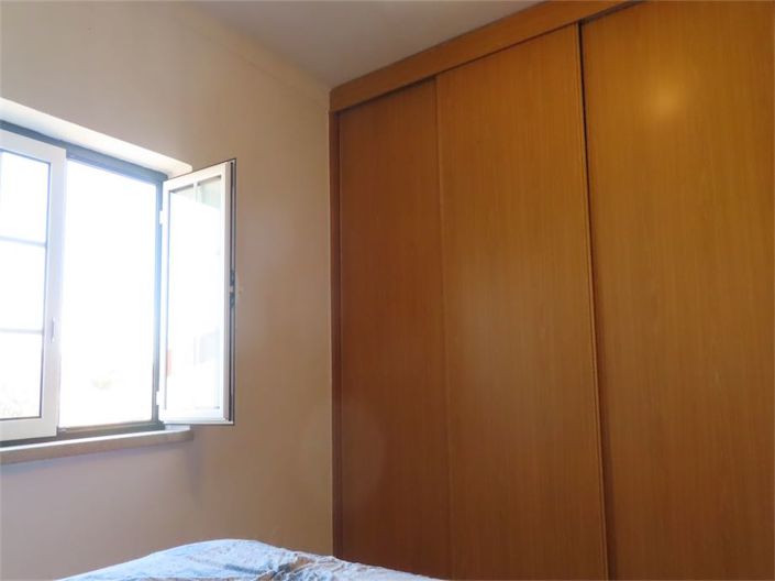 Image No.8-3 Bed Property for sale