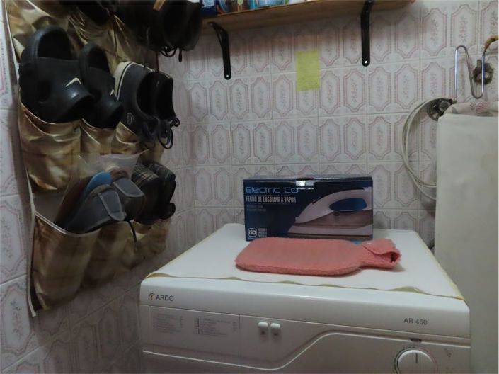 Image No.18-2 Bed Property for sale