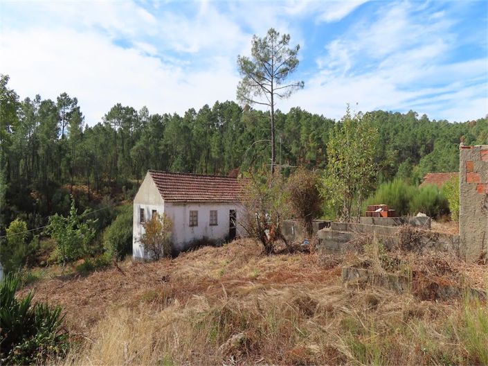 Image No.27-3 Bed Property for sale