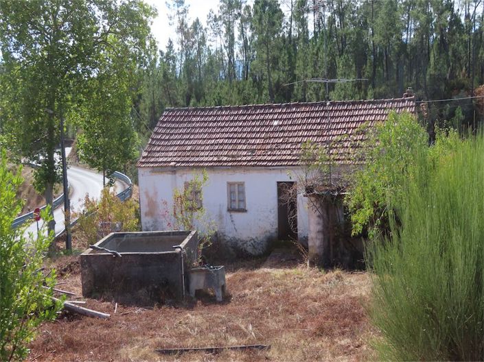 Image No.28-3 Bed Property for sale