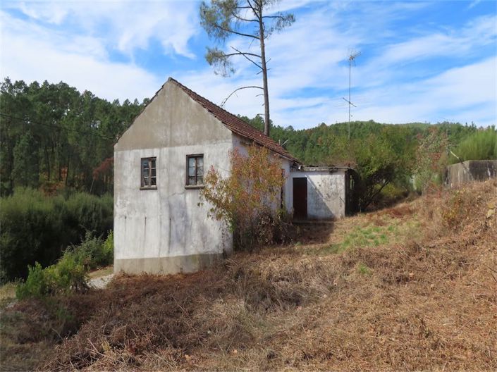 Image No.30-3 Bed Property for sale