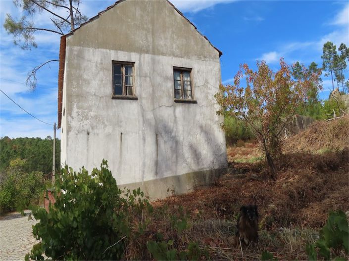 Image No.31-3 Bed Property for sale