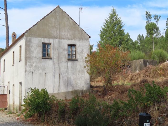 Image No.34-3 Bed Property for sale