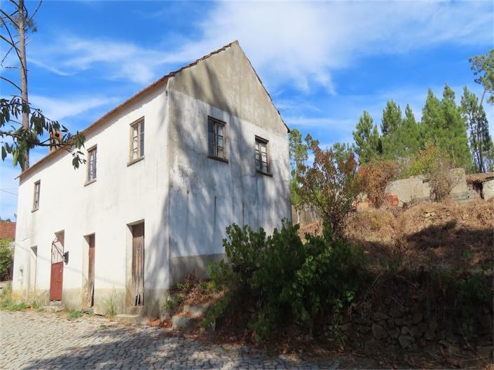 Image No.5-3 Bed Property for sale