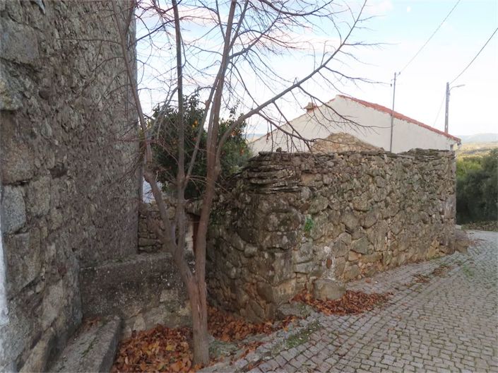 Image No.30-Propriété de 3 chambres à vendre à Castelo Branco