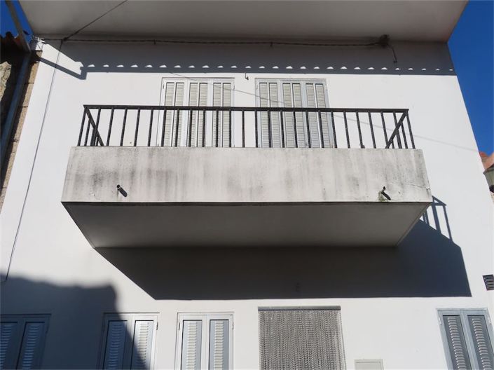 Castelo Branco, Property