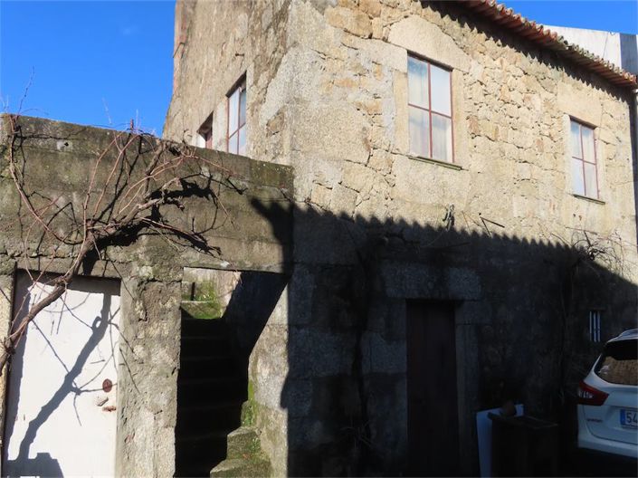 Image No.19-2 Bed Property for sale