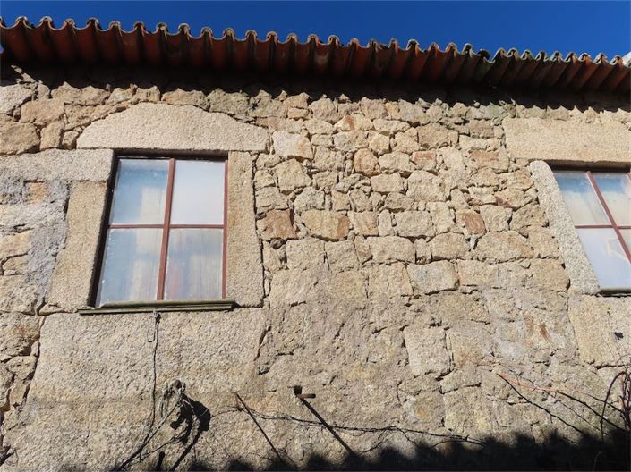 Image No.31-2 Bed Property for sale