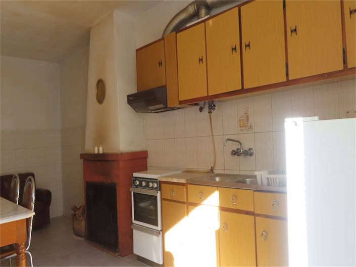 Image No.4-2 Bed Property for sale