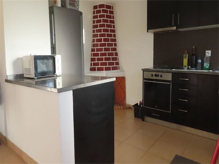 Image No.11-3 Bed Property for sale