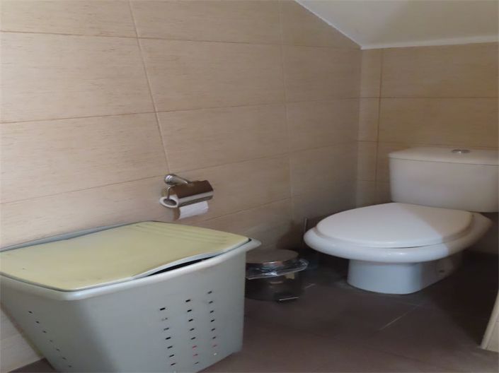 Image No.14-3 Bed Property for sale