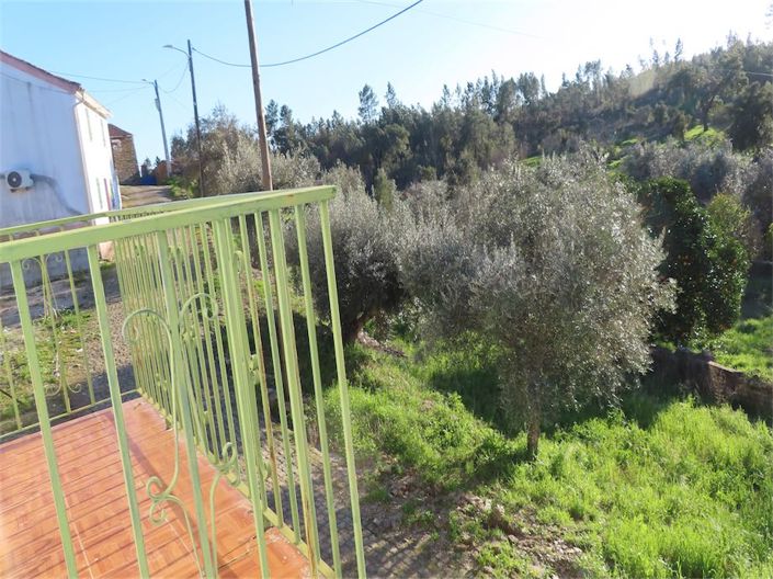 Image No.20-3 Bed Property for sale