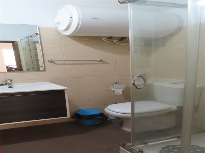 Image No.21-3 Bed Property for sale