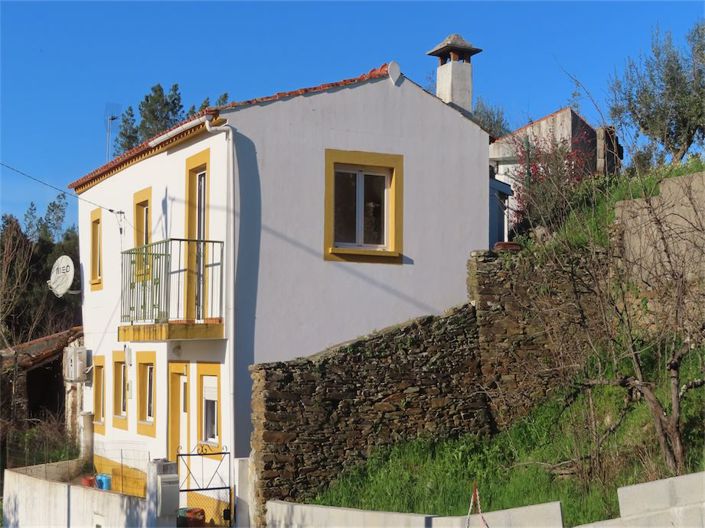 Image No.4-3 Bed Property for sale