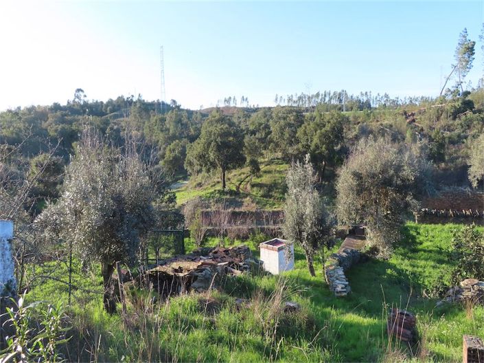 Image No.50-3 Bed Property for sale