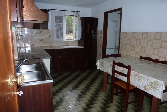 Image No.16-3 Bed Property for sale