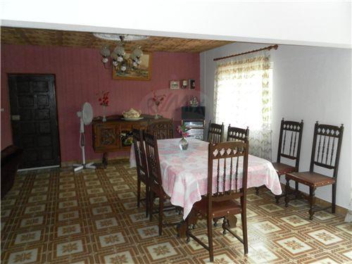 Image No.6-3 Bed Property for sale