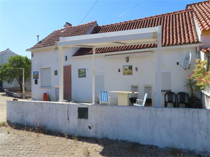 Image No.11-3 Bed Property for sale