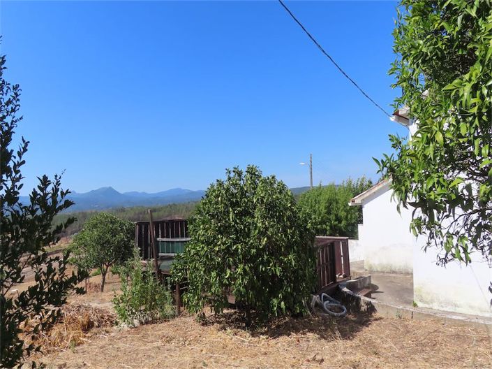 Image No.18-3 Bed Property for sale